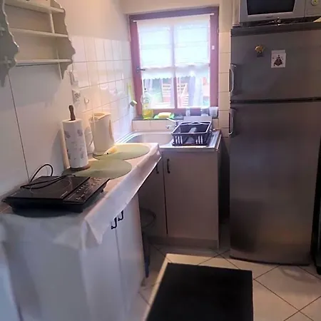 Lodge Mona Przy Morzu 3 Pokojowy-4 Lozka- 4 Osobowy, Lub Mona Przy Morzu-ul Zeromskiego,przy Centrum