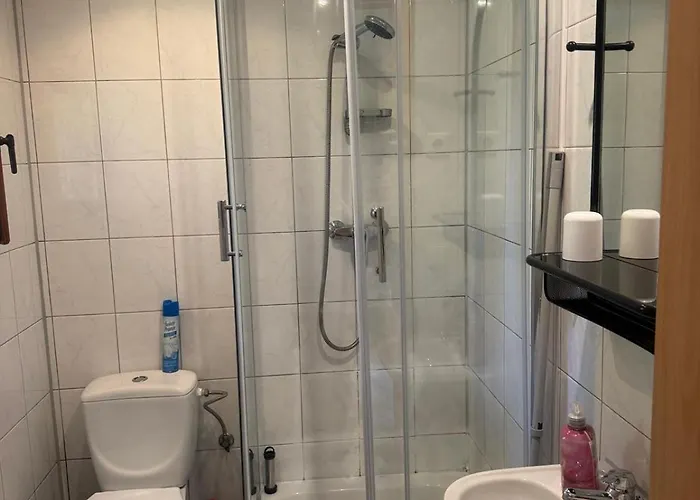 Mona 3 Pokojowy 4 Osobowy-4 łóżka, Przy Morzu, Mona Przy Morzu, Parter żeromskiego,przy Centrum Krynica Morska